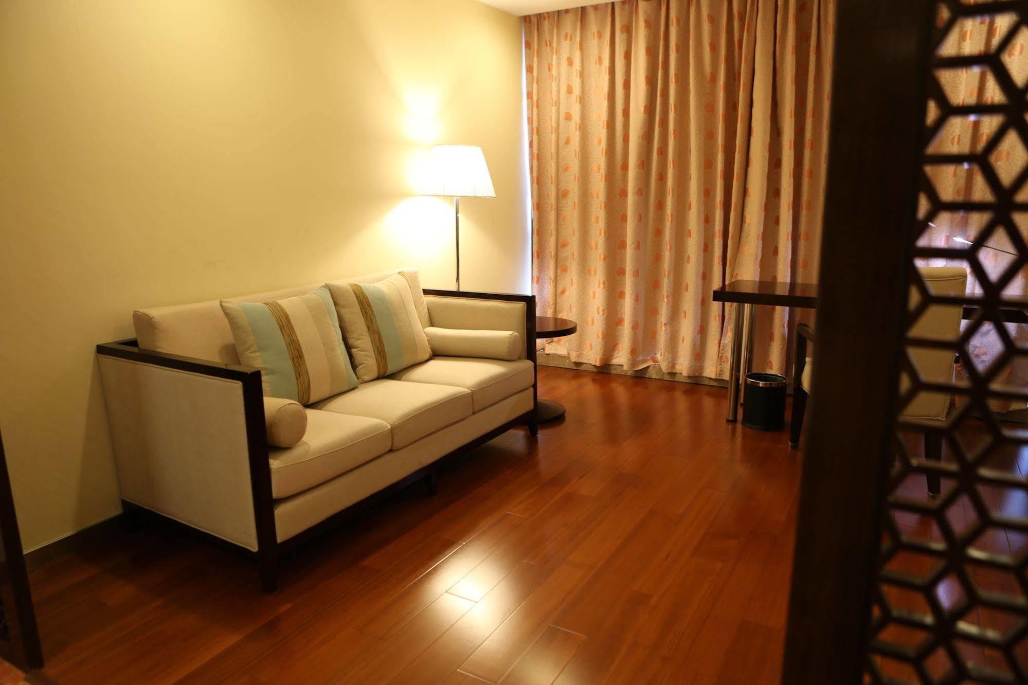 Benjoy Hotel - Jinqiao Branch Şanghay Dış mekan fotoğraf